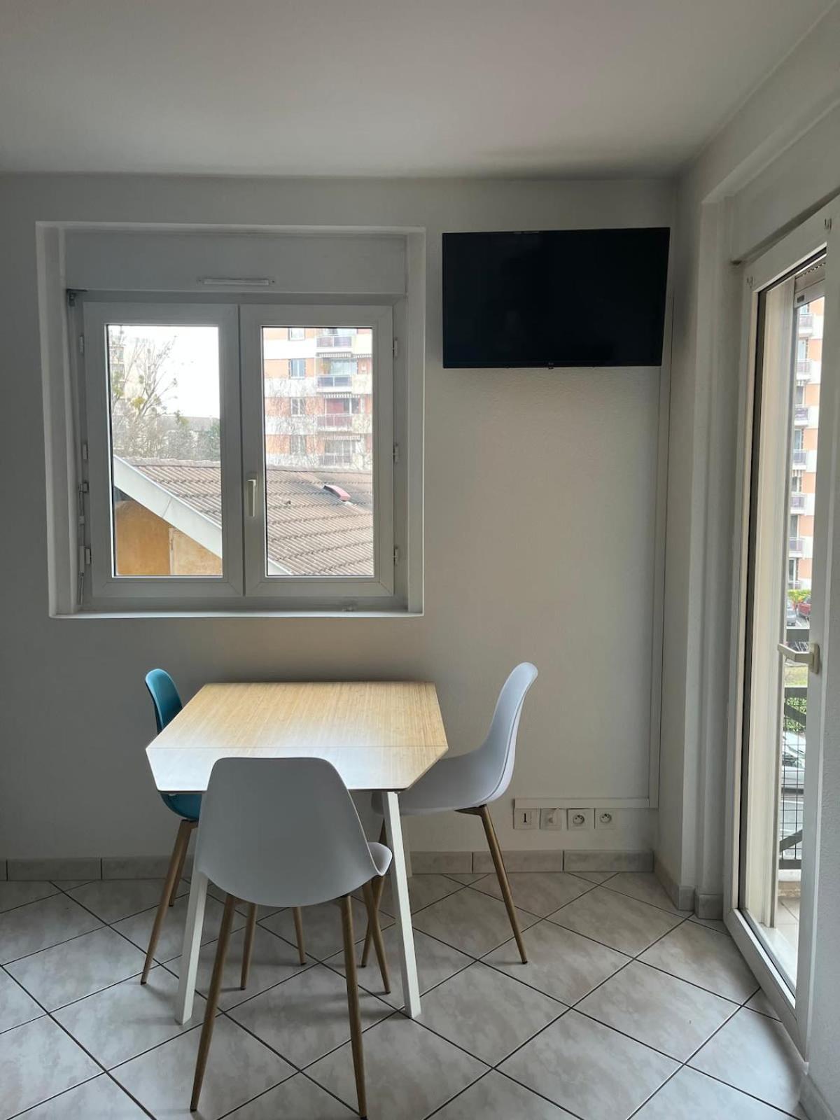 Le Rialto Cozy T2 Avec Parking Annecy Exterior foto